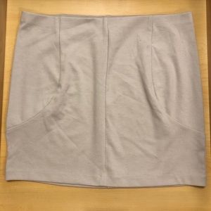 NWT Victoria’s Secret Sand Skirt size large